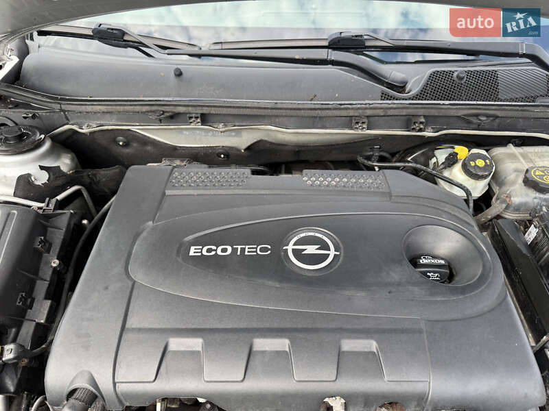 Универсал Opel Insignia 2015 в Хусте