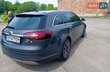 Универсал Opel Insignia 2015 в 