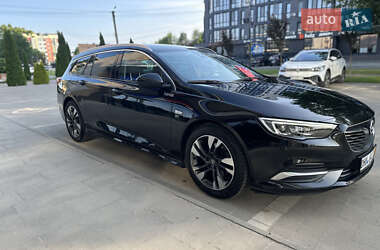 Универсал Opel Insignia 2019 в 