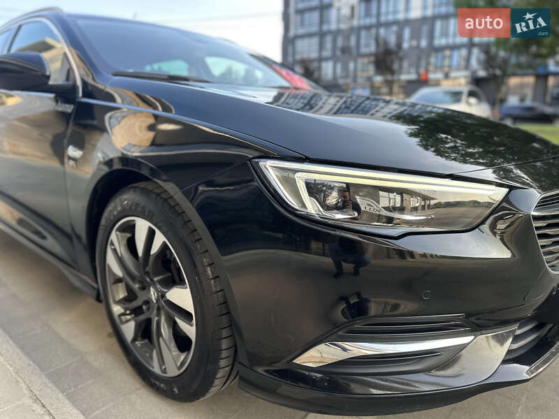 Універсал Opel Insignia 2019 в Ужгороді