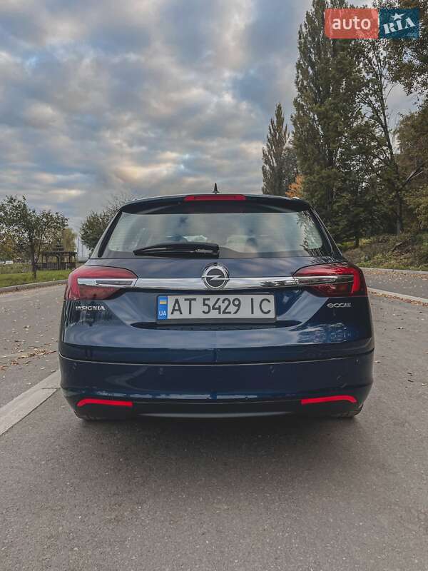 Универсал Opel Insignia 2014 в Бурштыне