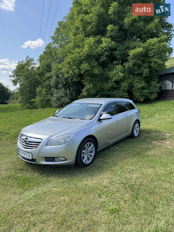 Універсал Opel Insignia 2011 в 