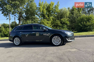 Универсал Opel Insignia 2014 в 