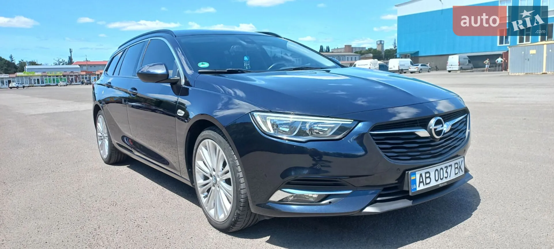 2017 Opel Insignia - мініатюра 3