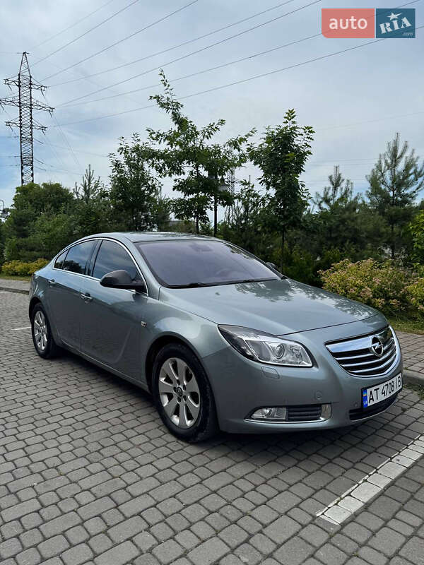 Opel Insignia 2012