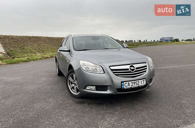 Універсал Opel Insignia 2010 в Києві