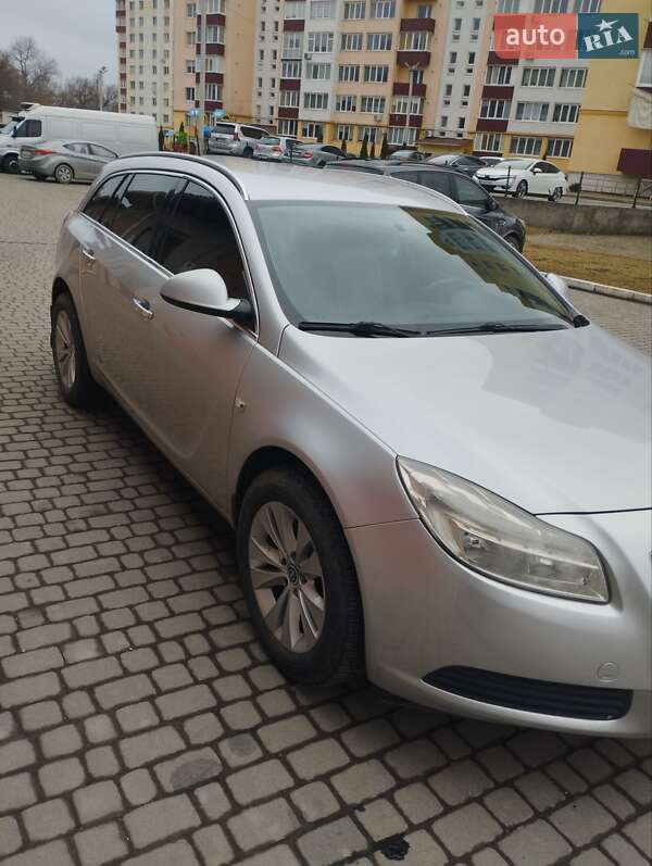 Универсал Opel Insignia 2010 в Каменец-Подольском