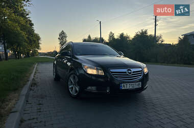 Універсал Opel Insignia 2010 в Львові