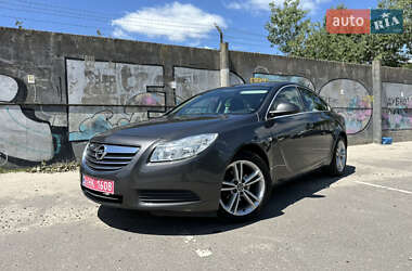 Седан Opel Insignia 2009 в 