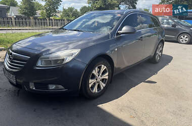 Универсал Opel Insignia 2012 в 