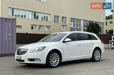 Універсал Opel Insignia 2011 в 