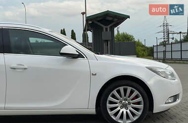 Універсал Opel Insignia 2011 в 