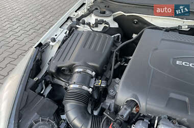 Універсал Opel Insignia 2011 в 