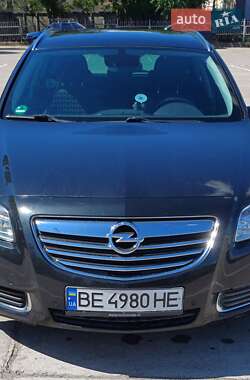 Универсал Opel Insignia 2013 в Южноукраинске