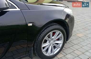 Універсал Opel Insignia 2009 в 