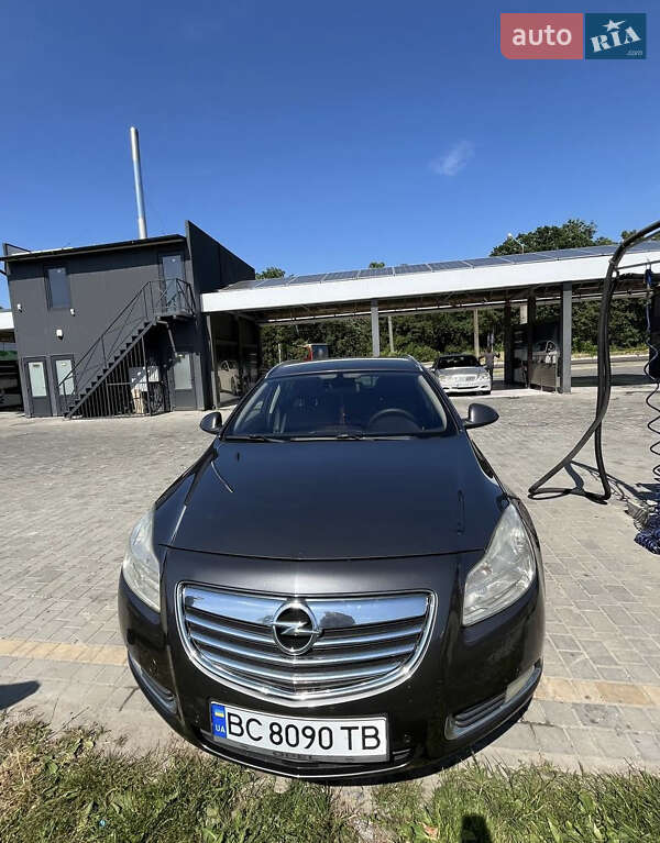 Opel Insignia 2010