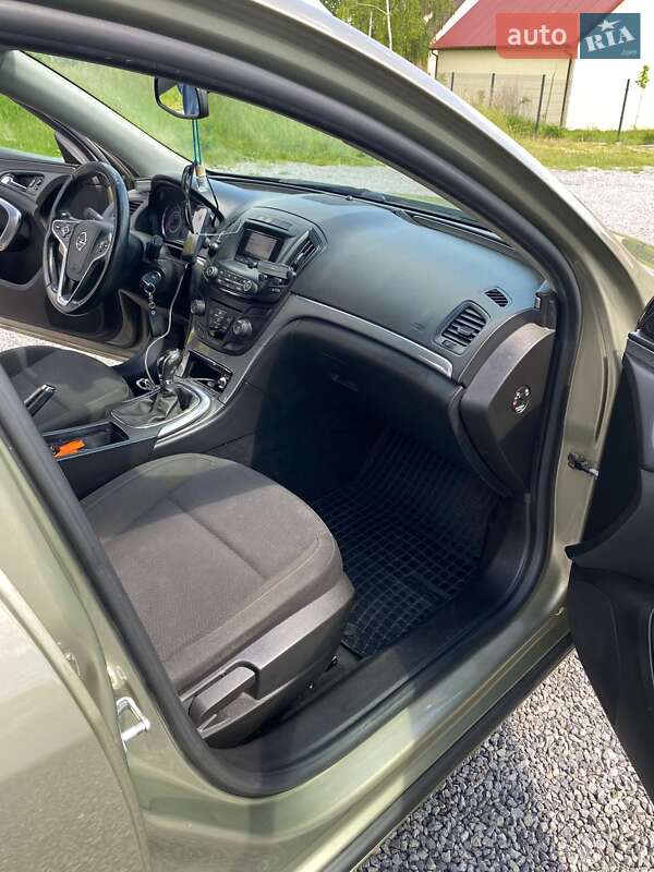 Универсал Opel Insignia 2014 в Звенигородке фото 12 Универсал Opel Insignia 2014 в Звенигородке