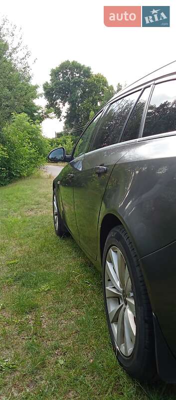 Универсал Opel Insignia 2011 в Белой Церкви