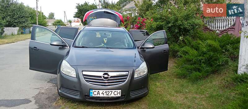 Универсал Opel Insignia 2011 в Белой Церкви