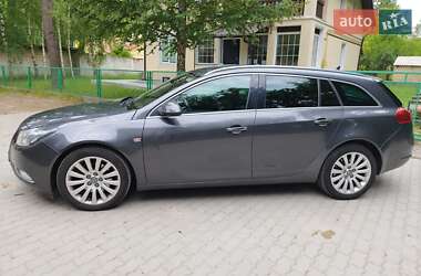 Универсал Opel Insignia 2009 в 