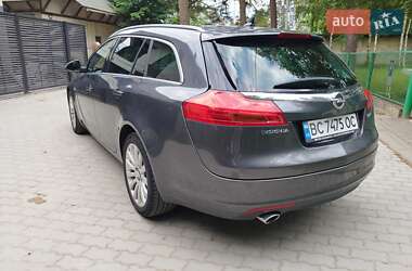 Универсал Opel Insignia 2009 в 