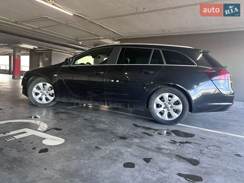 Універсал Opel Insignia 2014 в Львові