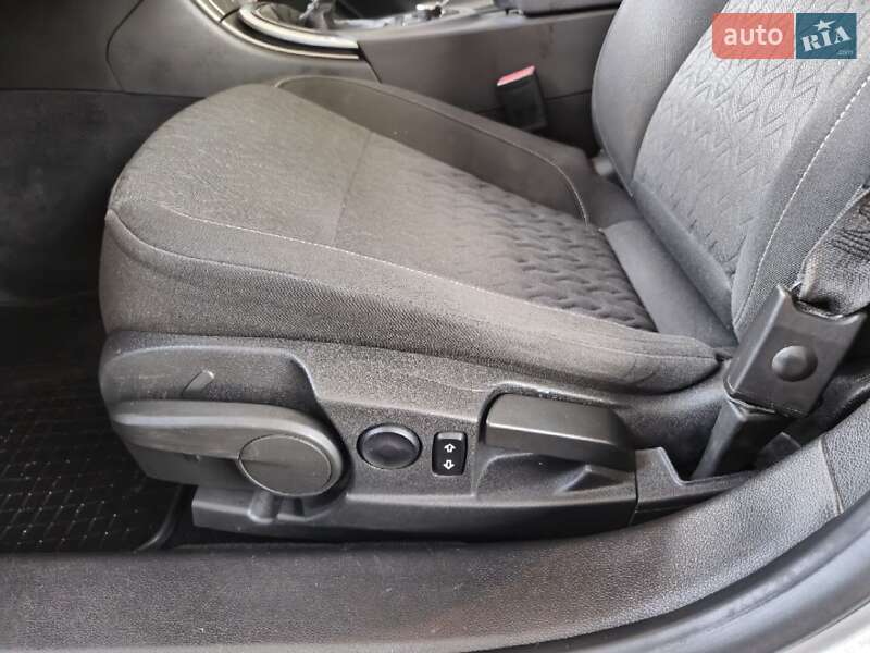 Универсал Opel Insignia 2013 в Ивано-Франковске