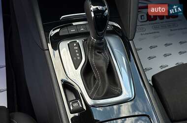 Универсал Opel Insignia 2022 в 