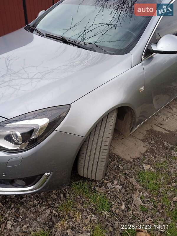 Универсал Opel Insignia 2015 в Днепре