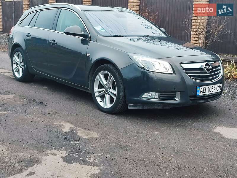 Универсал Opel Insignia 2013 в Виннице