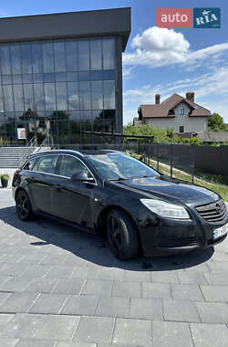 Универсал Opel Insignia 2012 в Ивано-Франковске