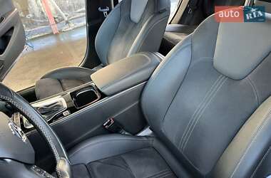 Лифтбек Opel Insignia 2020 в 