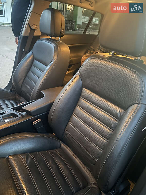 Універсал Opel Insignia 2015 в Сумах