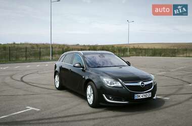 Универсал Opel Insignia 2014 в Ровно