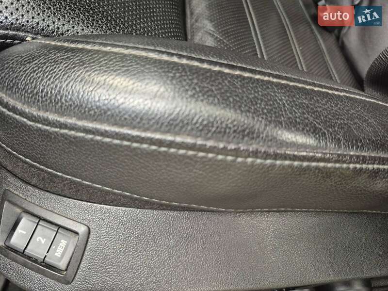 Универсал Opel Insignia 2013 в Киеве