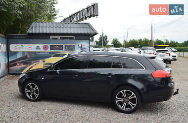 Универсал Opel Insignia 2013 в 