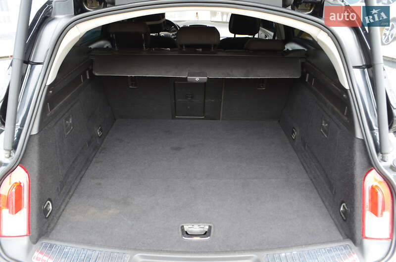 Универсал Opel Insignia 2013 в Киеве