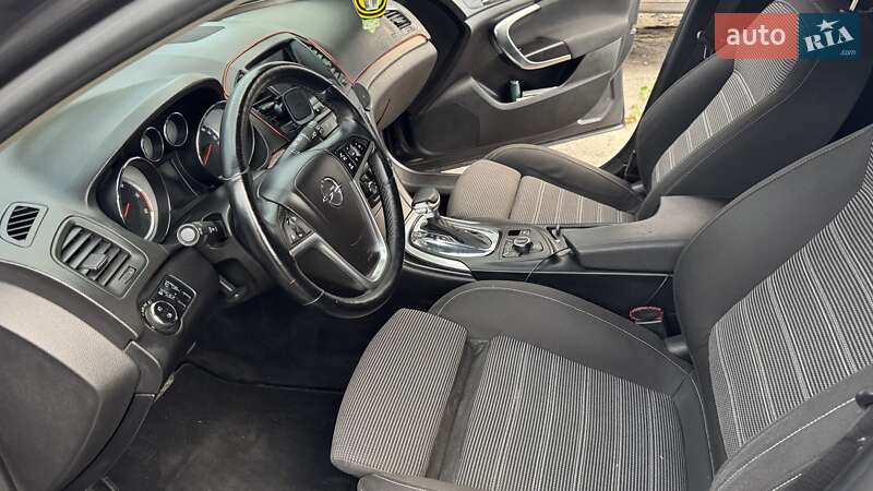 Универсал Opel Insignia 2012 в Киеве