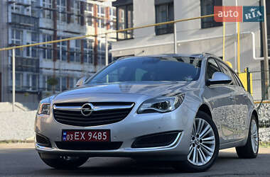 Универсал Opel Insignia 2016 в Звягеле