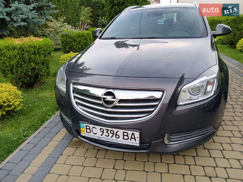 Універсал Opel Insignia 2013 в Львові