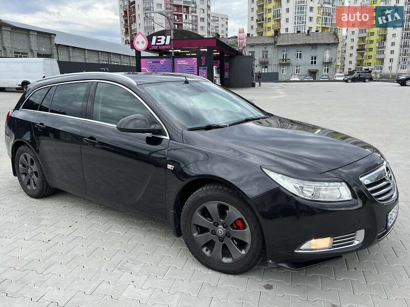 Универсал Opel Insignia 2011 в Львове