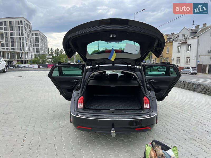 Универсал Opel Insignia 2011 в Львове