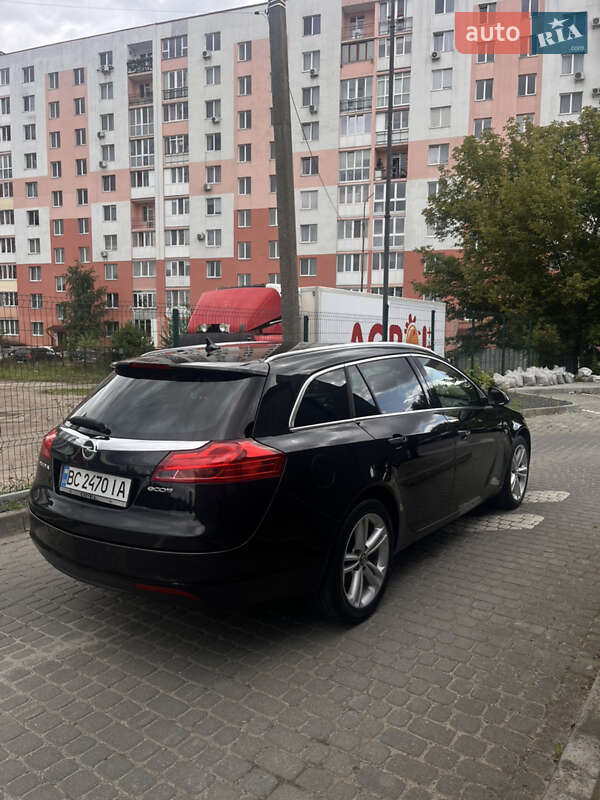 Универсал Opel Insignia 2011 в Львове