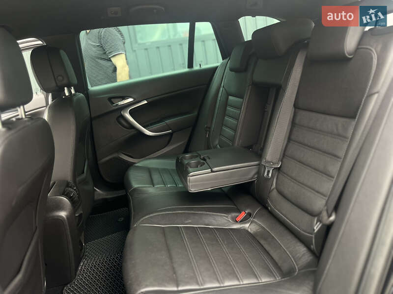 Универсал Opel Insignia 2011 в Львове