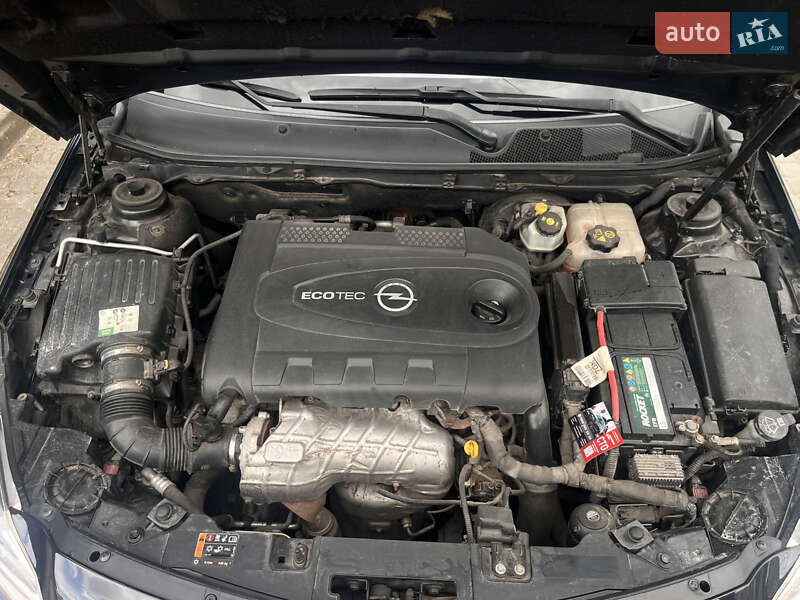 Универсал Opel Insignia 2011 в Львове