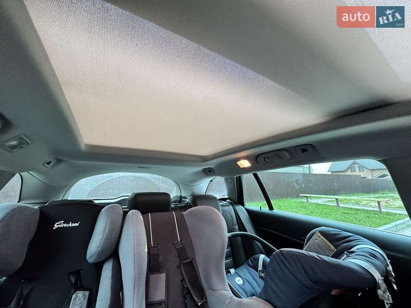 Універсал Opel Insignia 2014 в Чорткові