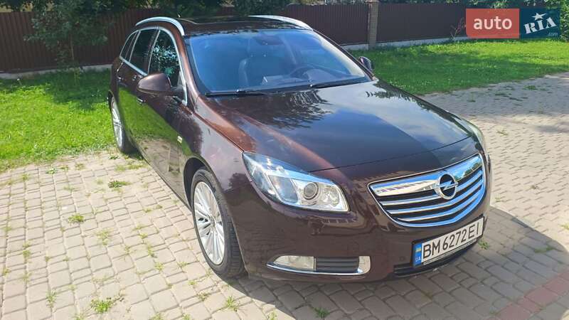 Opel Insignia 2011
