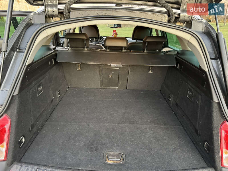 Универсал Opel Insignia 2010 в Хмельницком