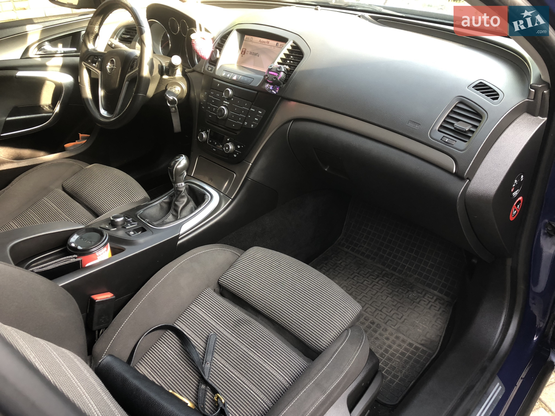 2010 Opel Insignia - мініатюра 16