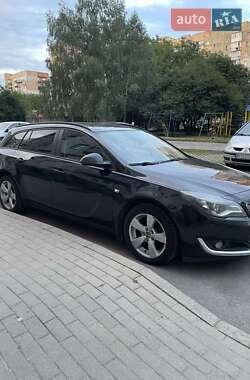 Универсал Opel Insignia 2015 в Хмельницком